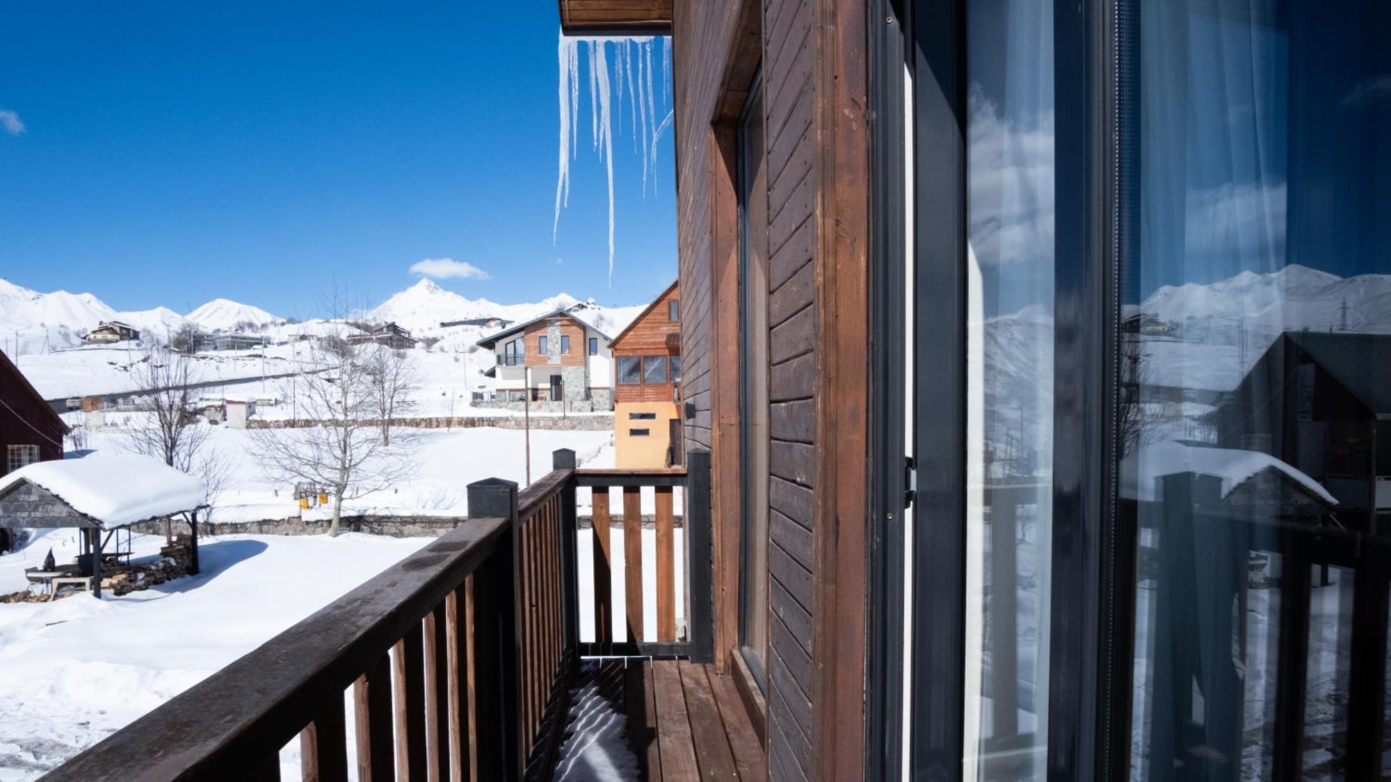 Chalet In Gudauri Luaran gambar